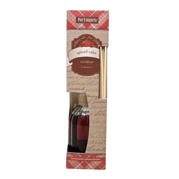 NEW Pier 1 Imports Spiced Cake 10 fl oz Reed Diffuser Room Fragrance Autumn